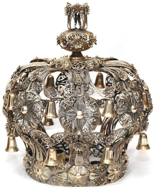 Crown for Kaufman Torah 
